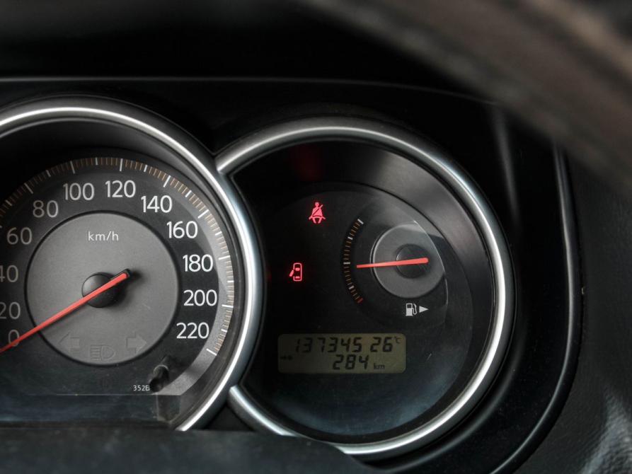 Nissan Tiida I Уфа  - изображение 19