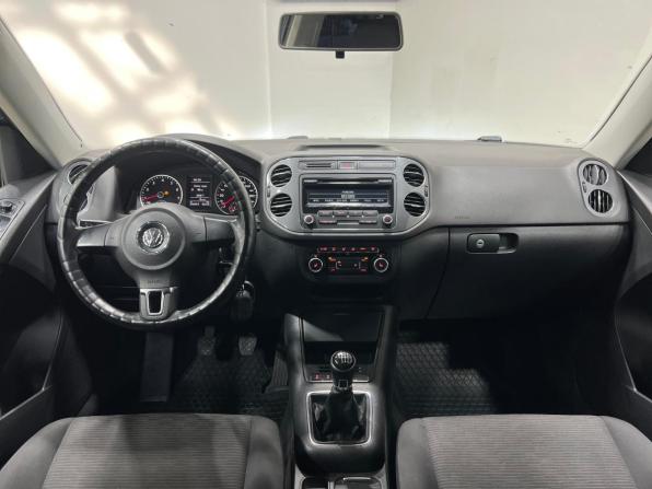 Volkswagen Tiguan I Рестайлинг с пробегом 2012 года, цена 939 000 рублей, 216406 км, внедорожник, Автокод Объявления