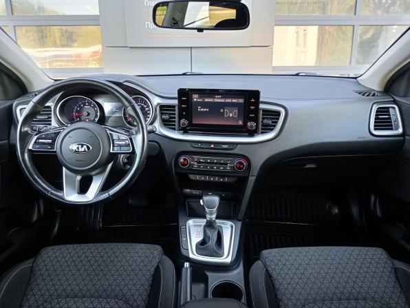 Kia Ceed III с пробегом 2021 года, цена 2 022 000 рублей, 89700 км, универсал, Автокод Объявления