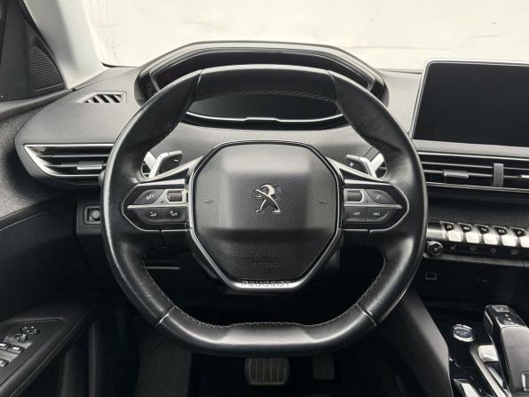 Peugeot 3008 II с пробегом 2017 года, цена 1 490 000 рублей, 119660 км, внедорожник, Автокод Объявления