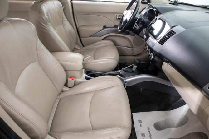 Mitsubishi Outlander II с пробегом 2007 года, цена 999 000 рублей, 248700 км, внедорожник, Автокод Объявления