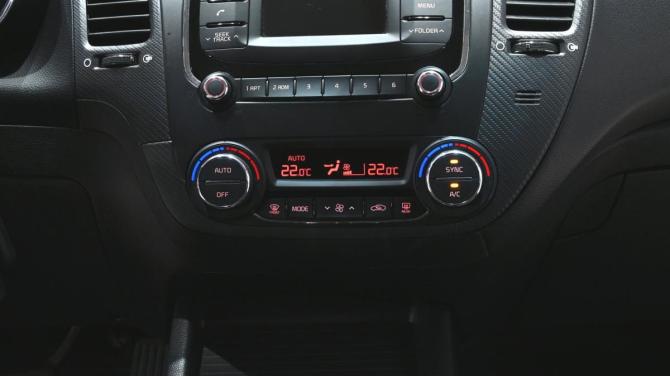 Kia Cerato III Рестайлинг (Classic) с пробегом 2019 года, цена 1 395 000 рублей, 156000 км, седан, Автокод Объявления