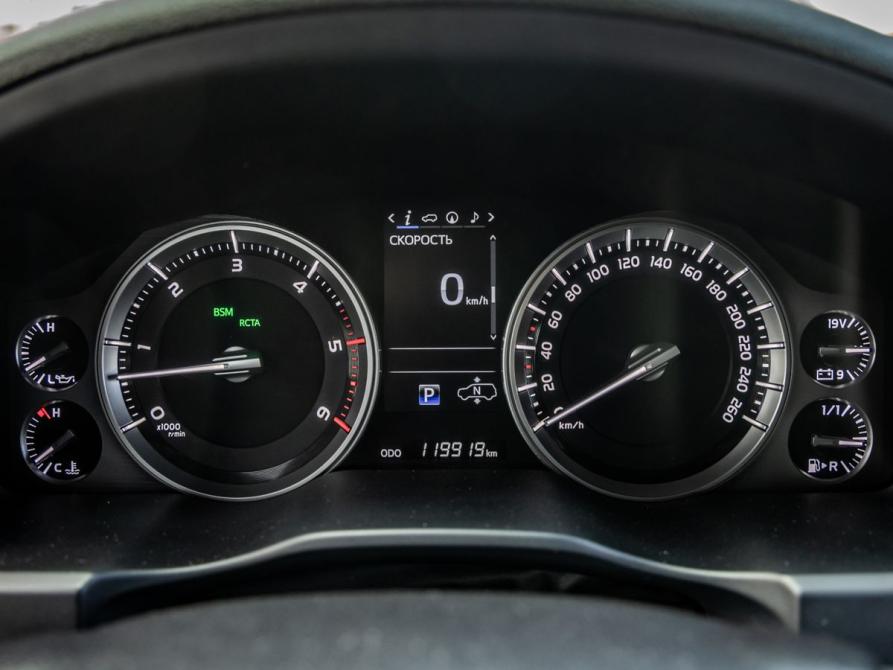 Toyota Land Cruiser 200 Series Рестайлинг 2 Волгоград  - изображение 9