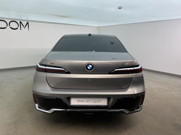 BMW 7 серии VII (G70) с пробегом 2024 года, цена 13 600 000 рублей, 13815 км, седан, Автокод Объявления