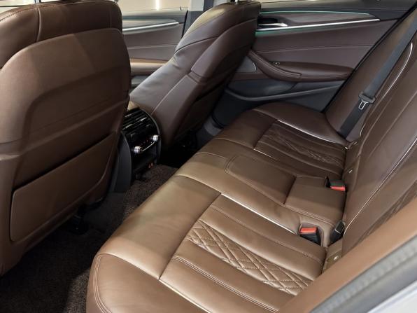 BMW 5 серии VII (G30/G31/G38) Рестайлинг с пробегом 2020 года, цена 4 299 000 рублей, 128000 км, седан, Автокод Объявления