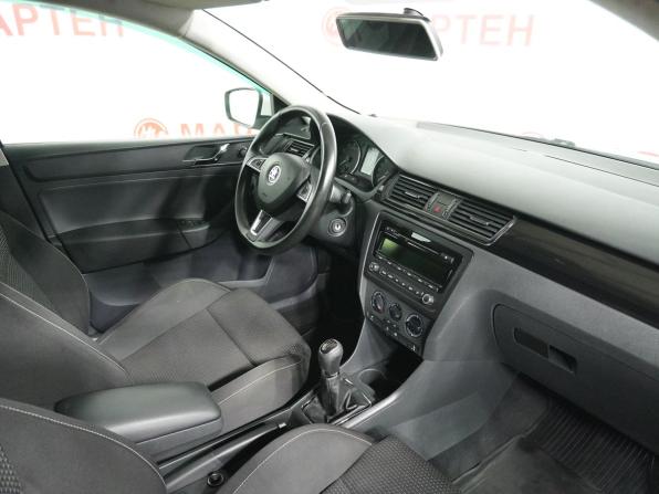 Skoda Rapid I с пробегом 2015 года, цена 1 010 000 рублей, 170206 км, лифтбек, Автокод Объявления