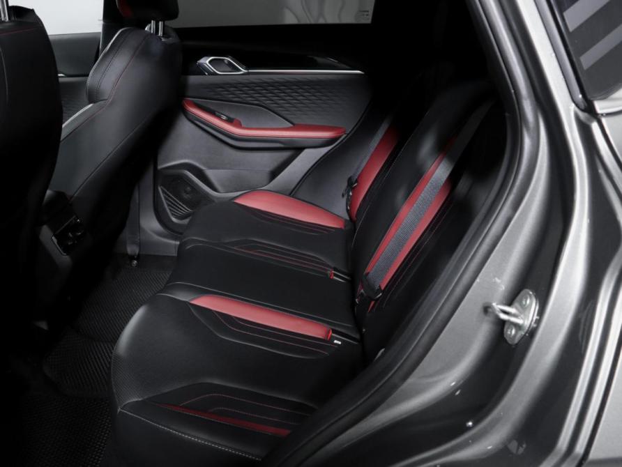 Geely Coolray I Рестайлинг Москва  - изображение 11