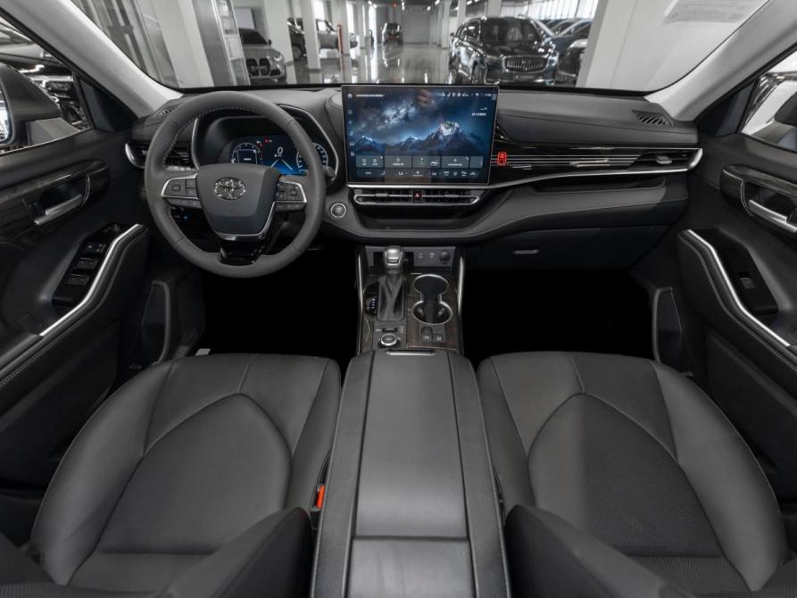 Toyota Highlander IV (XU70) Москва  - изображение 8