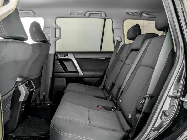 Toyota Land Cruiser Prado 150 Series Рестайлинг 2 с пробегом 2020 года, цена 4 700 000 рублей, 173638 км, внедорожник, Автокод Объявления