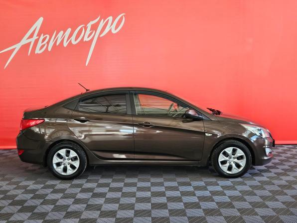 Hyundai Solaris I Рестайлинг с пробегом 2016 года, цена 783 000 рублей, 176777 км, седан, Автокод Объявления