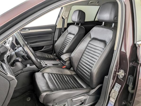 Volkswagen Passat B8 с пробегом 2018 года, цена 2 170 000 рублей, 188851 км, универсал, Автокод Объявления