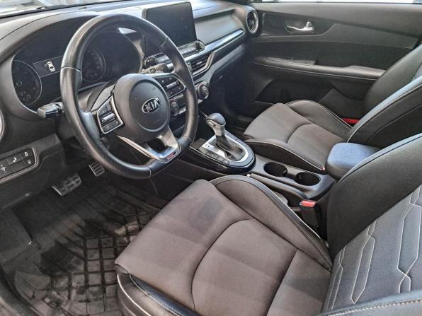 Kia Cerato IV с пробегом 2021 года, цена 2 099 000 рублей, 57327 км, седан, Автокод Объявления