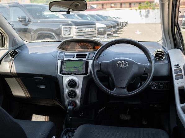Toyota Vitz II (XP90) с пробегом 2010 года, цена 669 000 рублей, 189294 км, хэтчбек, Автокод Объявления