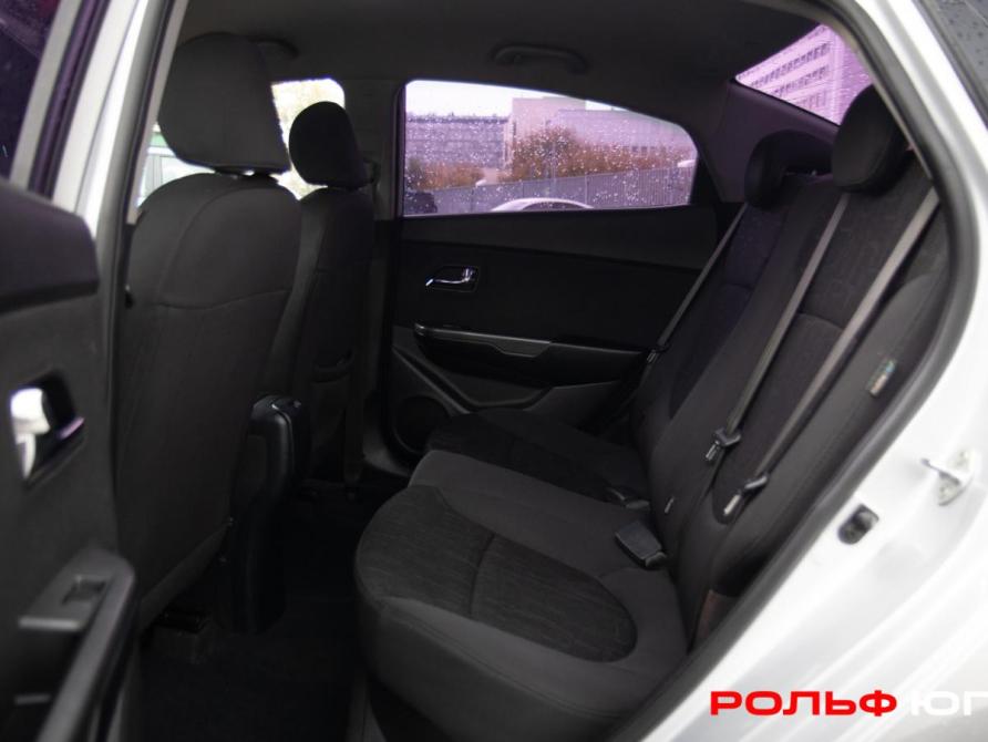 Kia Rio III Москва  - изображение 8