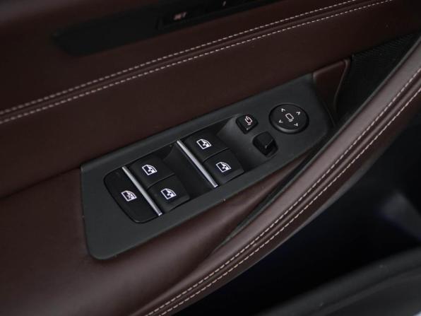 BMW 5 серии VII (G30/G31/G38) с пробегом 2018 года, цена 3 765 444 рубля, 77763 км, седан, Автокод Объявления