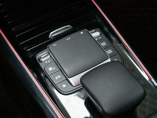 Mercedes-Benz GLA II (H247) с пробегом 2020 года, цена 3 799 000 рублей, 55091 км, внедорожник, Автокод Объявления