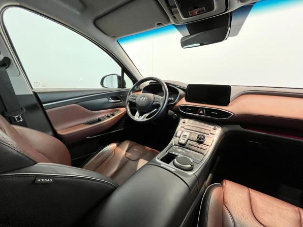 Hyundai Santa Fe IV Рестайлинг с пробегом 2022 года, цена 4 099 000 рублей, 72508 км, внедорожник, Автокод Объявления