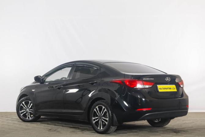 Hyundai Elantra V (MD) Рестайлинг с пробегом 2015 года, цена 1 379 000 рублей, 197000 км, седан, Автокод Объявления
