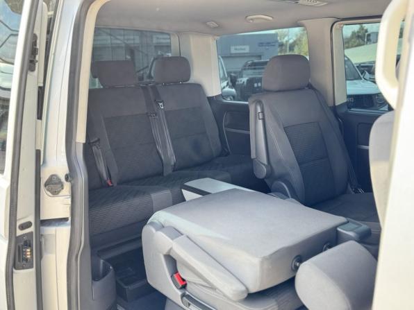 Volkswagen Multivan T5 Рестайлинг с пробегом 2011 года, цена 2 129 000 рублей, 300667 км, минивэн, Автокод Объявления