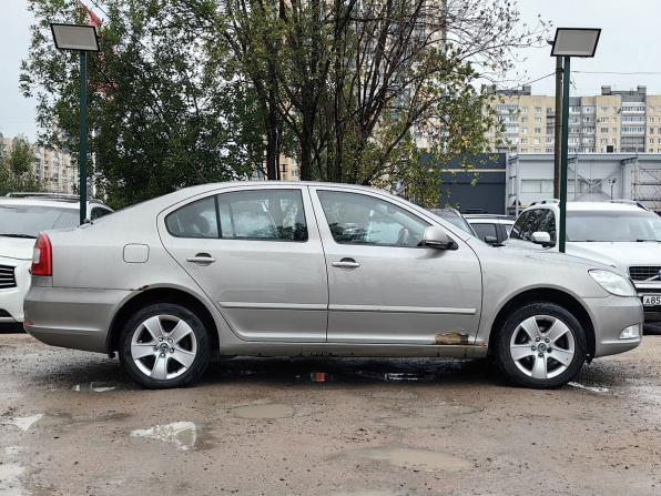 Skoda Octavia II (A5) Рестайлинг с пробегом 2013 года, цена 919 000 рублей, 120000 км, лифтбек, Автокод Объявления