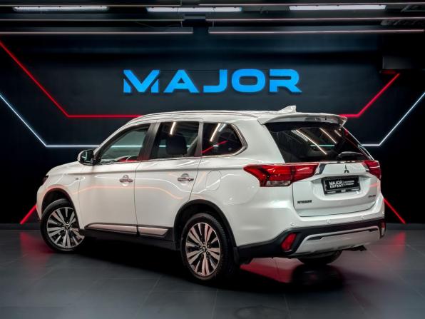 Mitsubishi Outlander III Рестайлинг 3 с пробегом 2018 года, цена 2 750 000 рублей, 86888 км, внедорожник, Автокод Объявления
