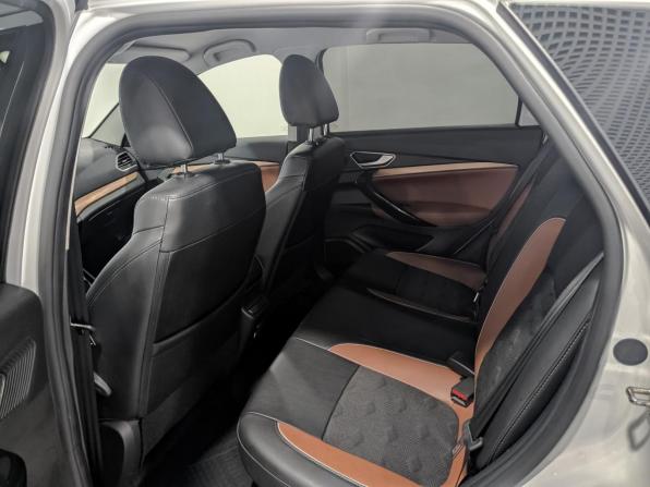 Lada (ВАЗ) Vesta I Рестайлинг (NG) с пробегом 2024 года, цена 1 699 000 рублей, 29004 км, универсал, Автокод Объявления