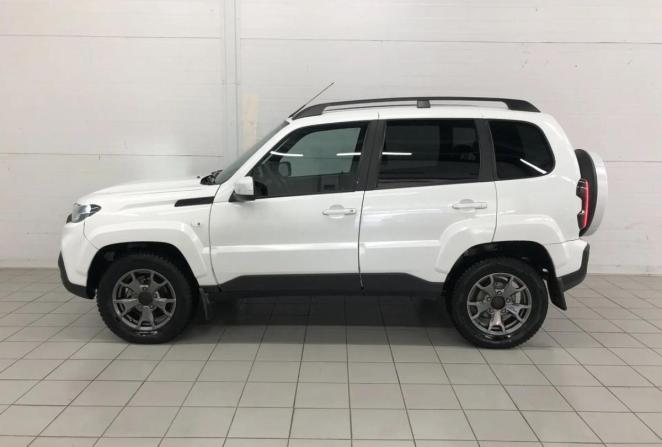 Lada (ВАЗ) Niva Travel I с пробегом 2022 года, цена 1 085 000 рублей, 46761 км, внедорожник, Автокод Объявления