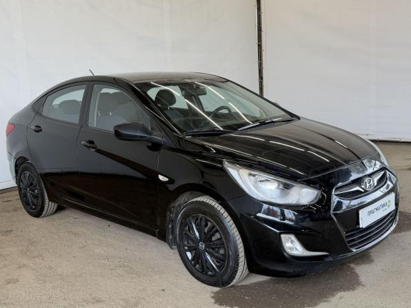 Hyundai Solaris I с пробегом 2011 года, цена 655 000 рублей, 170000 км, седан, Автокод Объявления