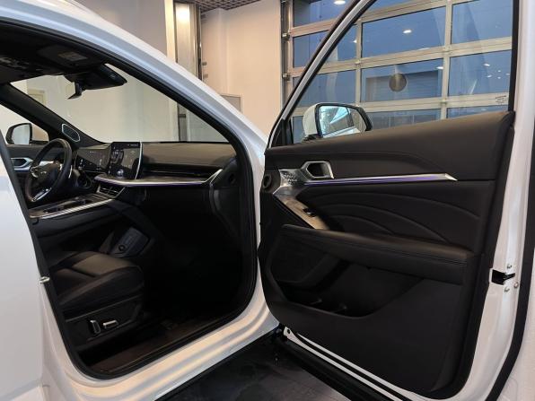Haval F7 II с пробегом 2024 года, цена 3 275 000 рублей, 1257 км, внедорожник, Автокод Объявления