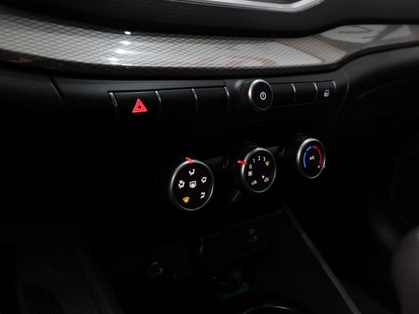 Lada (ВАЗ) Vesta I Рестайлинг (NG) с пробегом 2023 года, цена 1 330 000 рублей, 49336 км, седан, Автокод Объявления