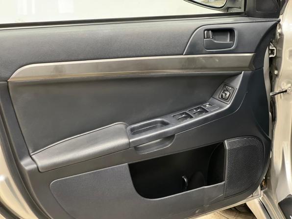 Mitsubishi Lancer X Рестайлинг с пробегом 2011 года, цена 930 500 рублей, 122813 км, седан, Автокод Объявления