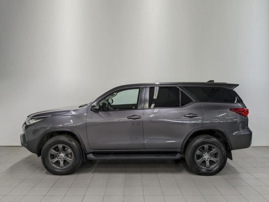 Toyota Fortuner II Москва  - изображение 8