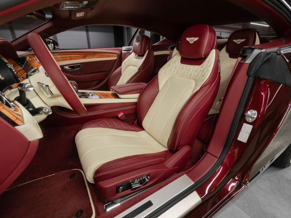Bentley Continental GT III с пробегом 2020 года, цена 27 500 000 рублей, 440 км, купе, Автокод Объявления