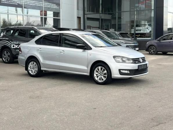 Volkswagen Polo V Рестайлинг с пробегом 2020 года, цена 1 350 000 рублей, 90000 км, седан, Автокод Объявления