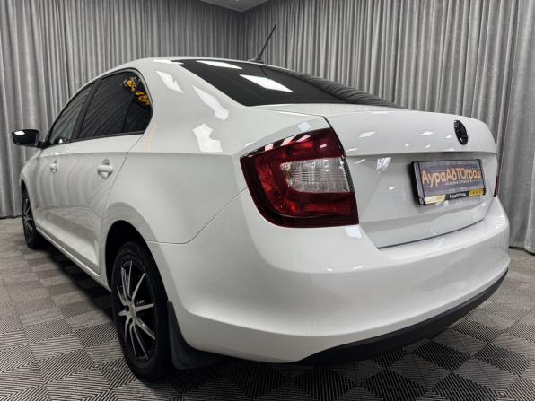 Skoda Rapid I Рестайлинг с пробегом 2018 года, цена 1 120 000 рублей, 170286 км, лифтбек, Автокод Объявления