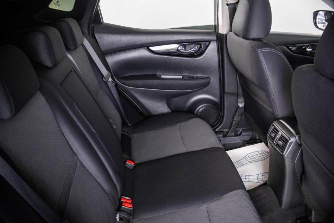Nissan Qashqai II с пробегом 2016 года, цена 1 299 000 рублей, 200278 км, внедорожник, Автокод Объявления