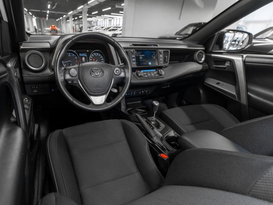 Toyota RAV4 IV (XA40) Рестайлинг Москва  - изображение 7