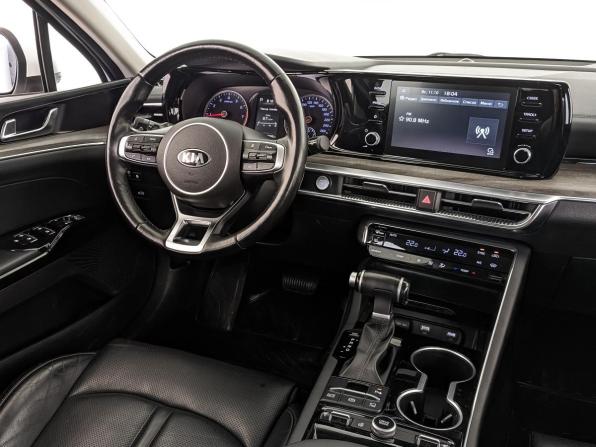 Kia K5 III с пробегом 2021 года, цена 2 290 000 рублей, 99283 км, седан, Автокод Объявления