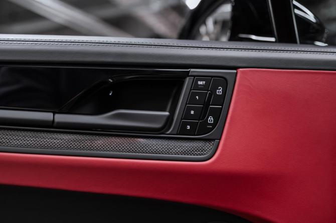 Новый Porsche Cayenne III Рестайлинг 2025 года, цена 22 750 000 рублей, внедорожник, Автокод Объявления