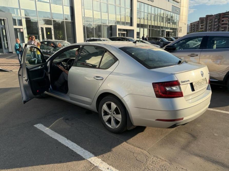 Skoda Octavia III (A7) Рестайлинг Москва  - изображение 6