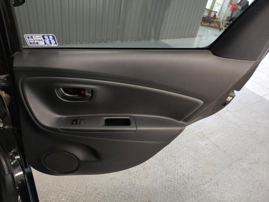 Toyota Vitz III (XP130) Рестайлинг 2 Пермь  - изображение 17