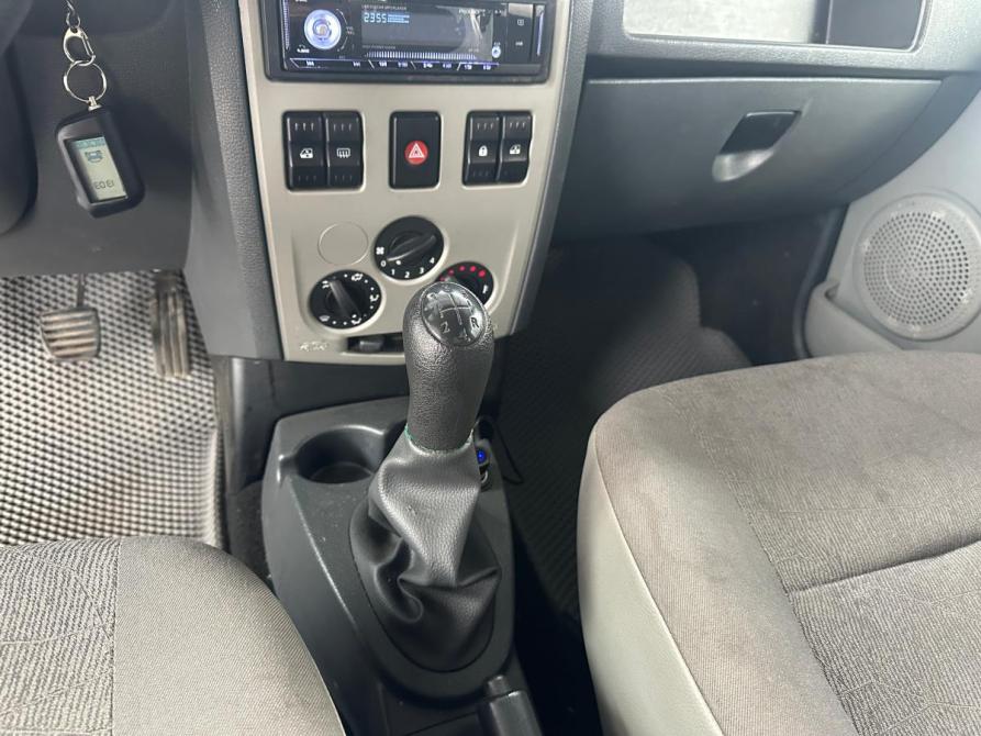 Renault Logan I Тамбов  - изображение 17