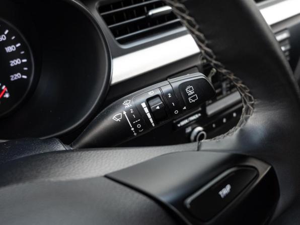 Kia Rio IV с пробегом 2019 года, цена 1 450 000 рублей, 91771 км, хэтчбек, Автокод Объявления