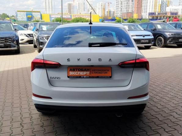 Skoda Rapid II с пробегом 2021 года, цена 1 749 000 рублей, 74832 км, лифтбек, Автокод Объявления