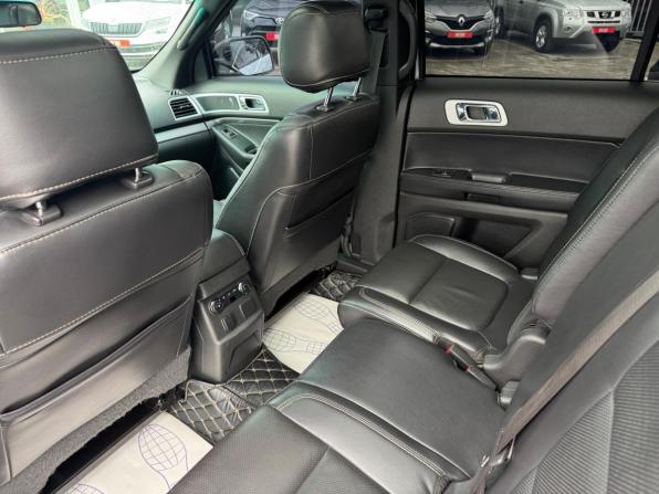 Ford Explorer V с пробегом 2015 года, цена 1 785 000 рублей, 234000 км, внедорожник, Автокод Объявления