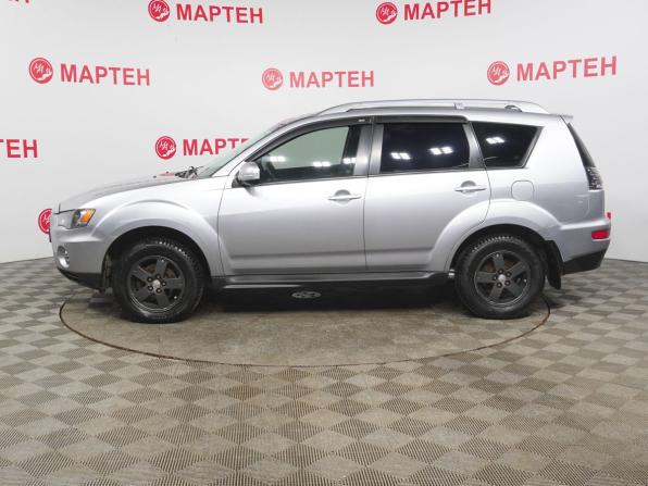 Mitsubishi Outlander II Рестайлинг с пробегом 2010 года, цена 884 000 рублей, 249088 км, внедорожник, Автокод Объявления