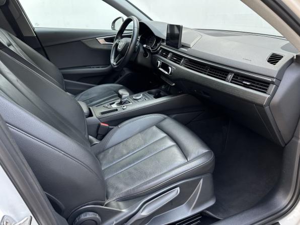 Audi A4 V (B9) с пробегом 2019 года, цена 2 050 000 рублей, 208098 км, седан, Автокод Объявления