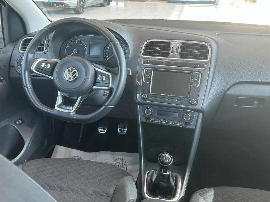 Volkswagen Polo V Рестайлинг Екатеринбург  - изображение 17