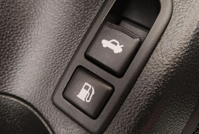 Kia Magentis II Рестайлинг с пробегом 2009 года, цена 590 000 рублей, 242117 км, седан, Автокод Объявления