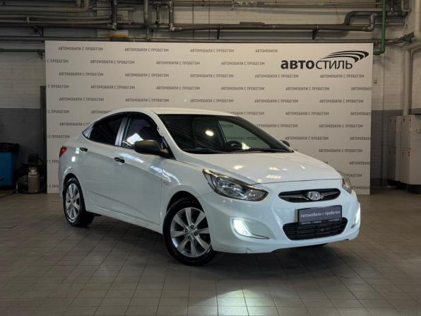 Hyundai Solaris I с пробегом 2014 года, цена 629 000 рублей, 190000 км, седан, Автокод Объявления